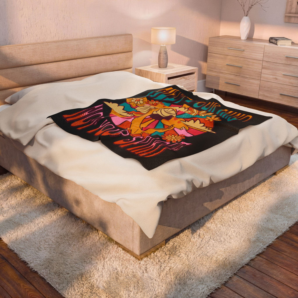 Psychedelic Mushroom Plush Blanket - Melt Your Mind, Not Your Spirit - Trippy Shroom Motif - Gift For Stoners